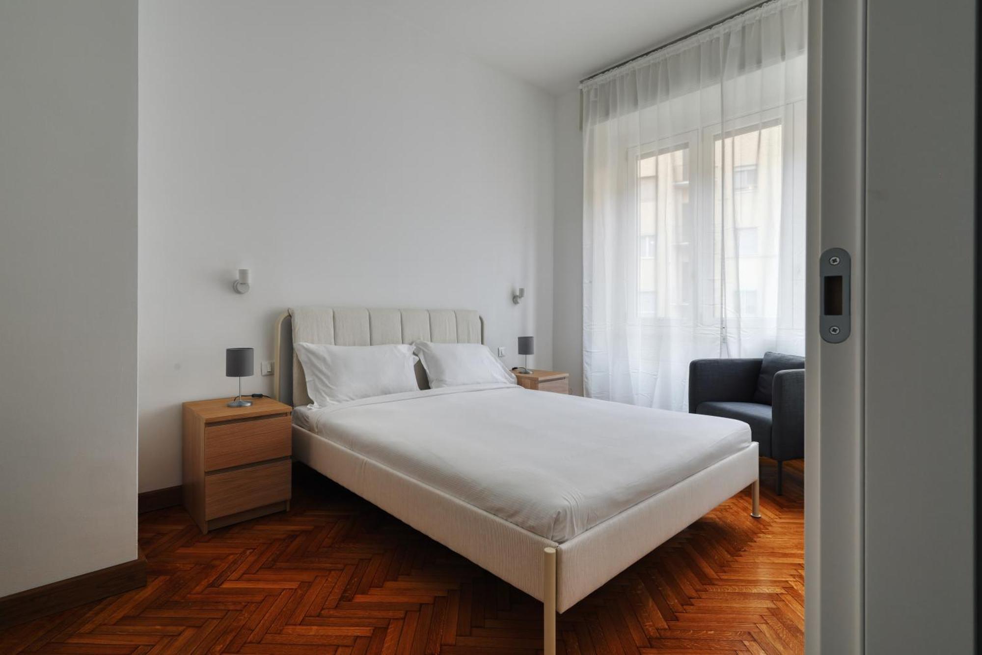 Joivy Chic 3-Bed Flat Near Colonne Di San Lorenzo Milano Eksteriør billede