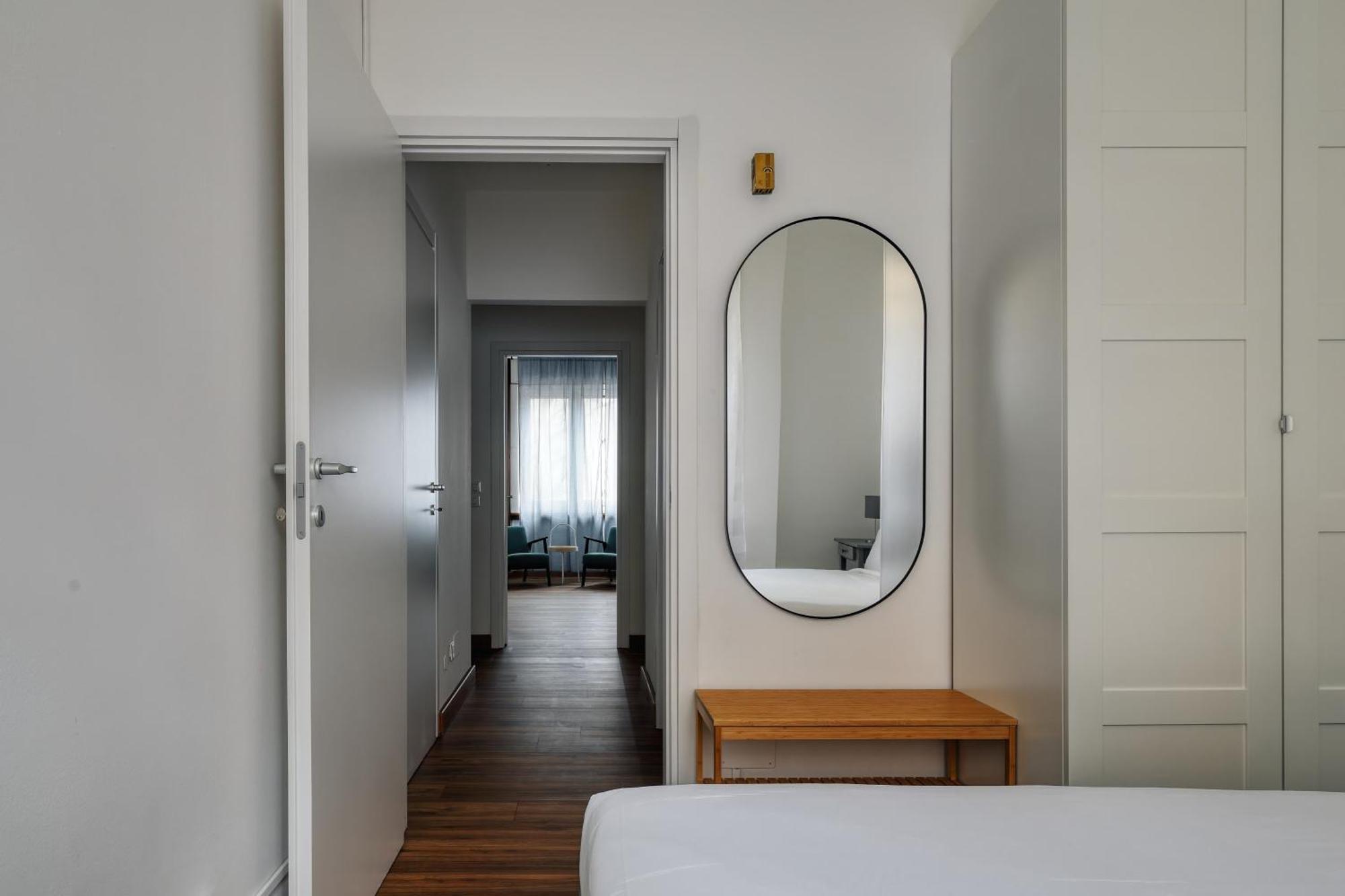 Joivy Chic 3-Bed Flat Near Colonne Di San Lorenzo Milano Eksteriør billede